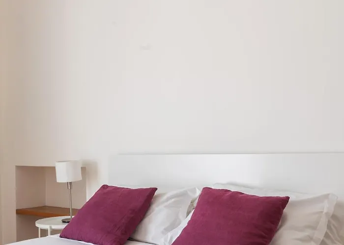 Quadrilocale Navigli * 밀라노