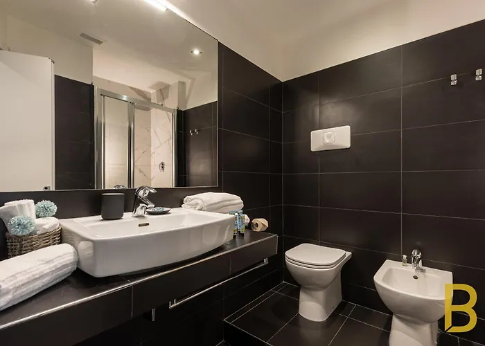 Apartment Beplace In Duomo Mailand