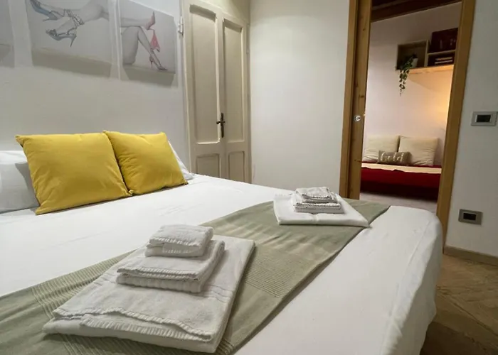 Daire Chiesa Rossa-loft And Apartments-navigli *