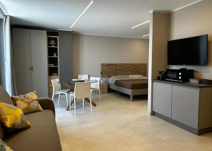 R39 Attic With Terrace And Private Parking