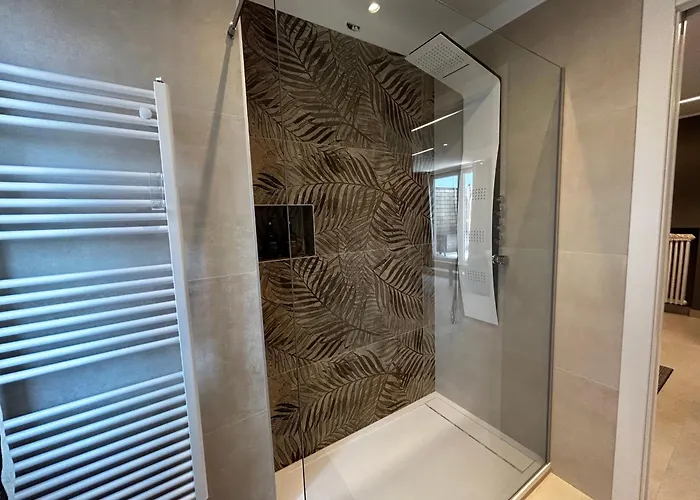 R39 Attic With Terrace And Private Parking ميلان