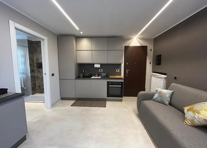 R39 Attic With Terrace And Private Parking