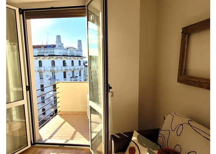 Metro Isola - Nuovo Design - La Milanese