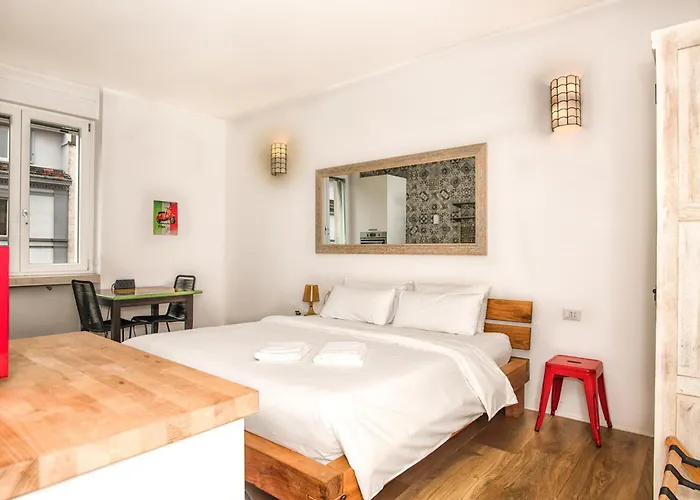 Luxury Cozy By Station - Cafe * Milano