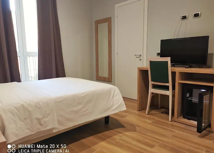 Szálloda Csi Group - Station