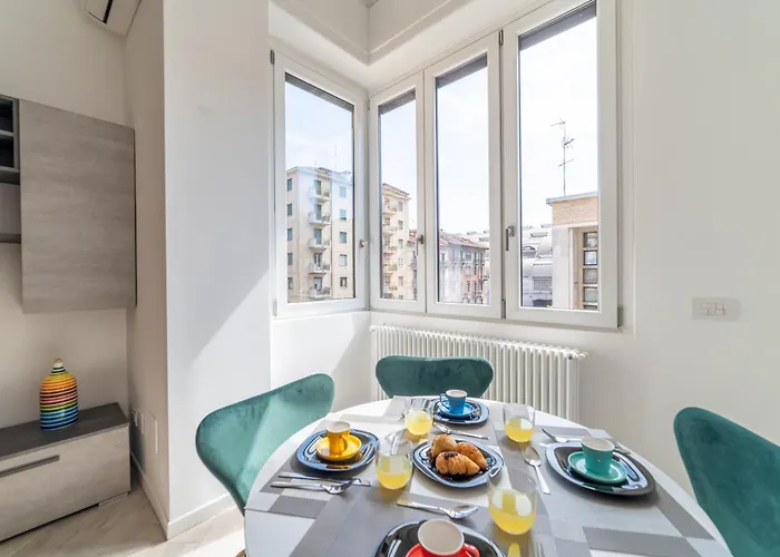 Design - Stazione Centrale, * מילאנו