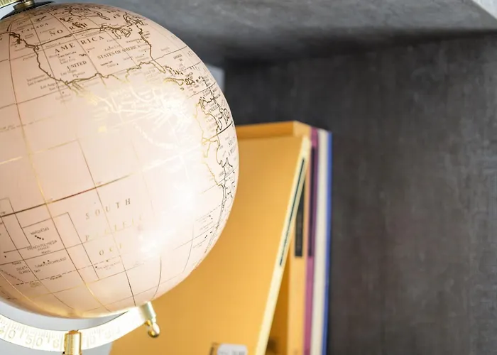 Design - Stazione Centrale, דירה