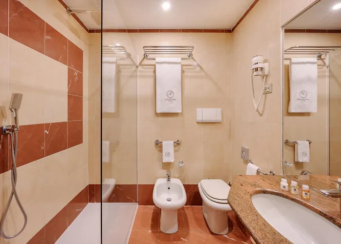 Hotel Life Poliziano, By R Collection 4*