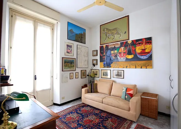 The Travel Lovers ميلان