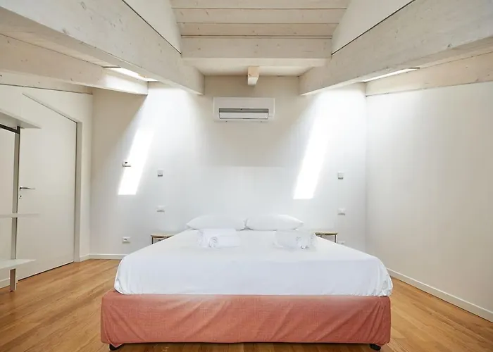 The Attic 18 * Milan