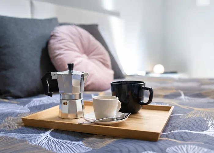 Apartament Free Parking Tiny House Wifi Netflix 15 Minuti Dal Duomo *