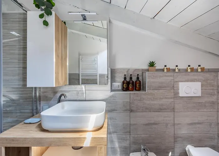 Free Parking Tiny House Wifi Netflix 15 Minuti Dal Duomo * Mediolan