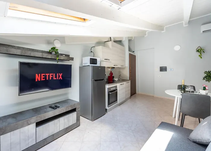 Apartament Free Parking Tiny House Wifi Netflix 15 Minuti Dal Duomo Mediolan