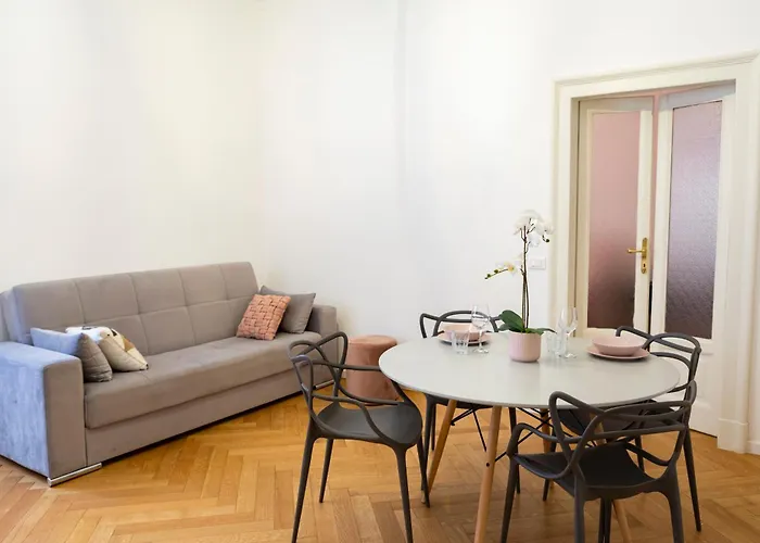 Macchi Delicious By 101flats Daire