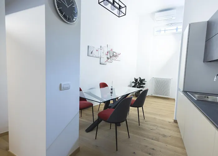 Loft La Sedia Rossa - Centro Storico 公寓 *