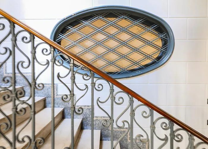 Prestige Boutique - Montenapoleone Milan