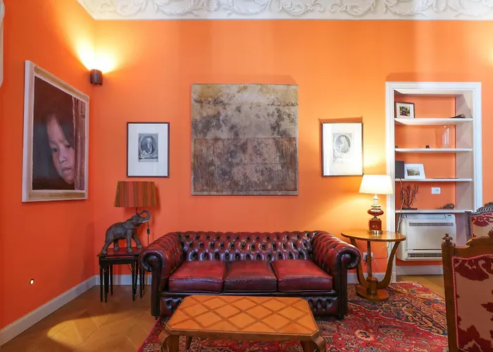 Prestige Boutique - Montenapoleone Milan