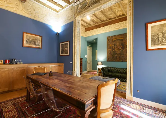 Prestige Boutique - Montenapoleone Milan