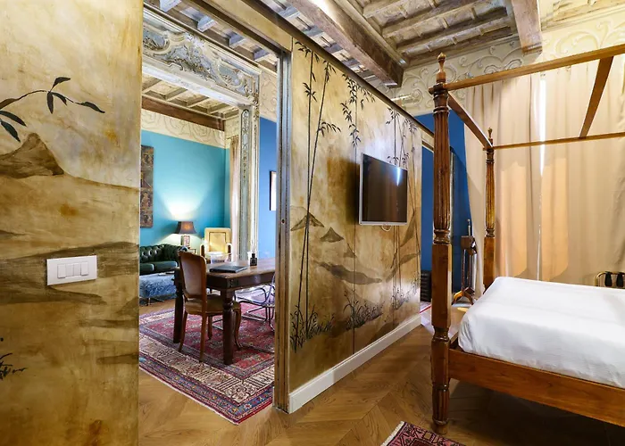 Prestige Boutique - Montenapoleone Milan