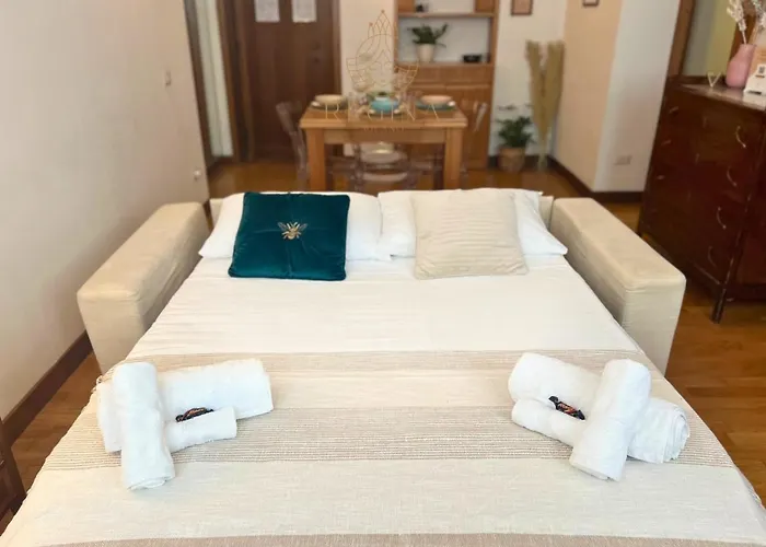 Regina In Crocetta - Sky Tv, Wifi E Breakfast Box Milan