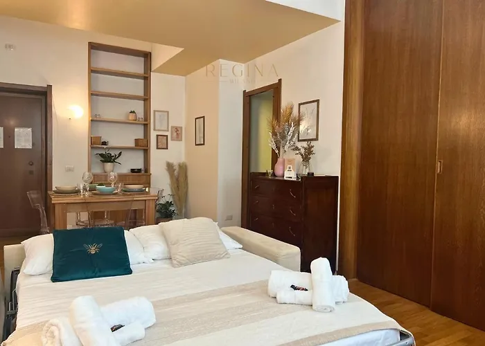 Regina In Crocetta - Sky Tv, Wifi E Breakfast Box *