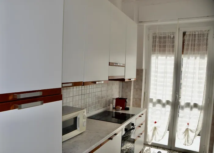 M.aurelio Red * Milano