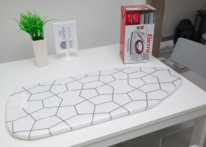 Apartman Just Urban - Impressive 1br Penthouse In Center - Metro M2 M4