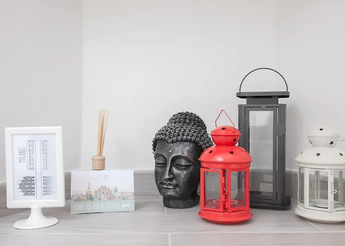 Apartman Just Urban - Impressive 1br Penthouse In Center - Metro M2 M4 Milánó