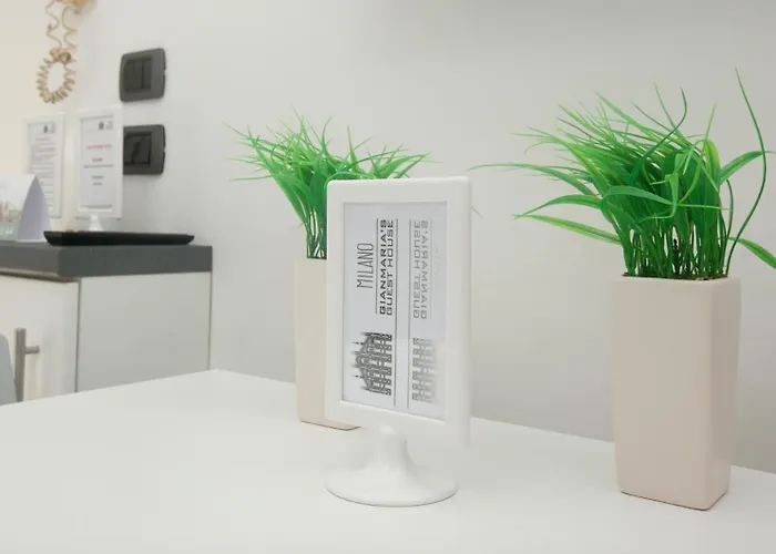 Just Urban - Impressive 1br Penthouse In Center - Metro M2 M4 Apartman Milánó