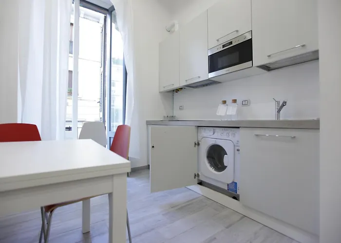 Just Urban - Stylish 1br In Center - Balcony And Metro M2 M4 Appartamento