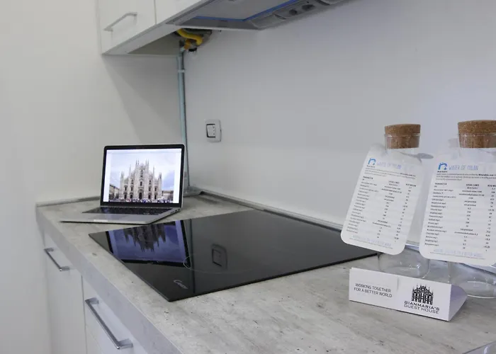 Appartamento Just Urban - Stylish 1br In Center - Balcony And Metro M2 M4 Milano