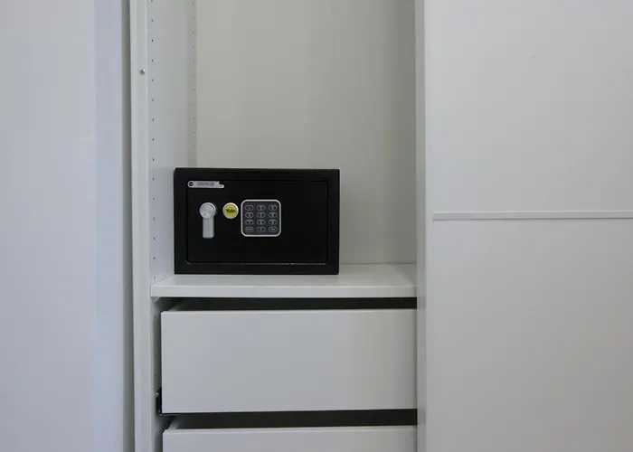 Apartmán Just Urban - Stylish 1br In Center - Balcony And Metro M2 M4 Milán