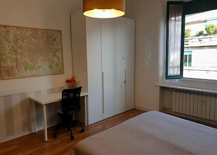 Spacious Near Centrale-loreto-duomo