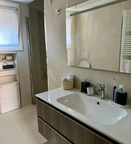 Cozy One Bedroom In Milano, Brera *