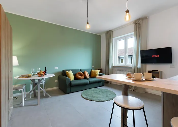 Διαμέρισμα § Littlesuitebande §