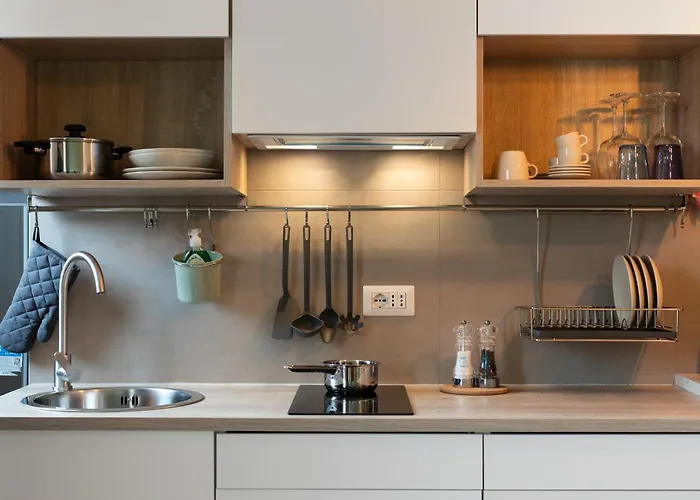 § Littlesuitebande § * Μιλάνο