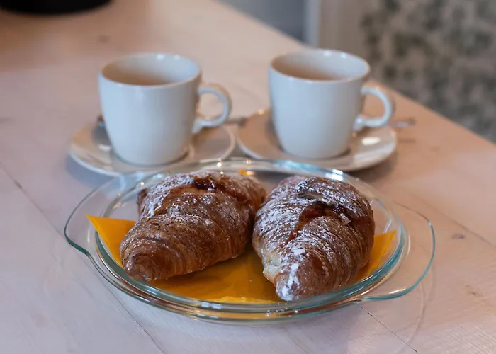 § Littlesuitebande § Μιλάνο