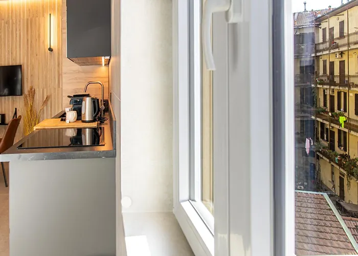 Industrial Design Luxury In Nolo District Apartament Mediolan