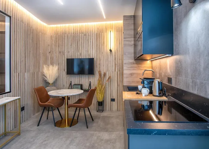 Industrial Design Luxury In Nolo District Milán