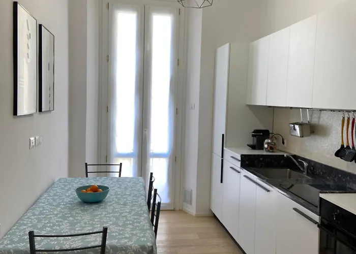 Banhome Nel Cuore Del Design District * Milán