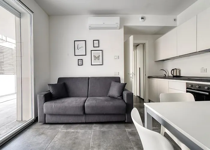 Just Urban - Modern 1br With Terrace - 10 Min M4 To Duomo Appartamento *