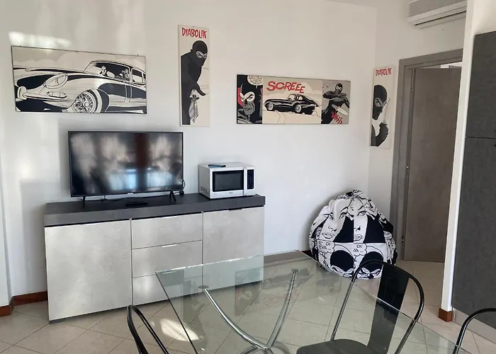 Comasina Charme With Terrace Milaan