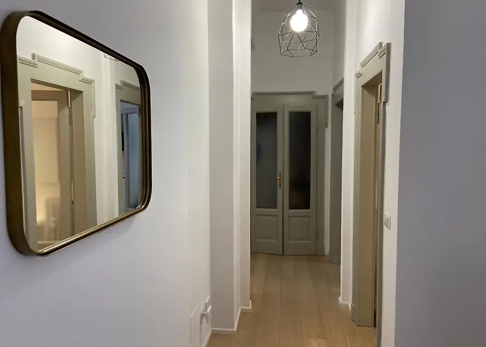 Banhome Nel Cuore Del Design District Apartmán *