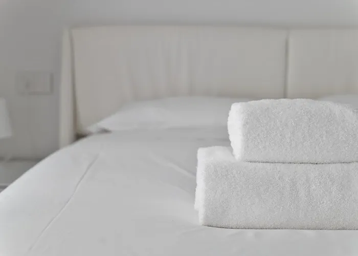 Just Urban - Modern 1br With Terrace - 10 Min M4 To Duomo