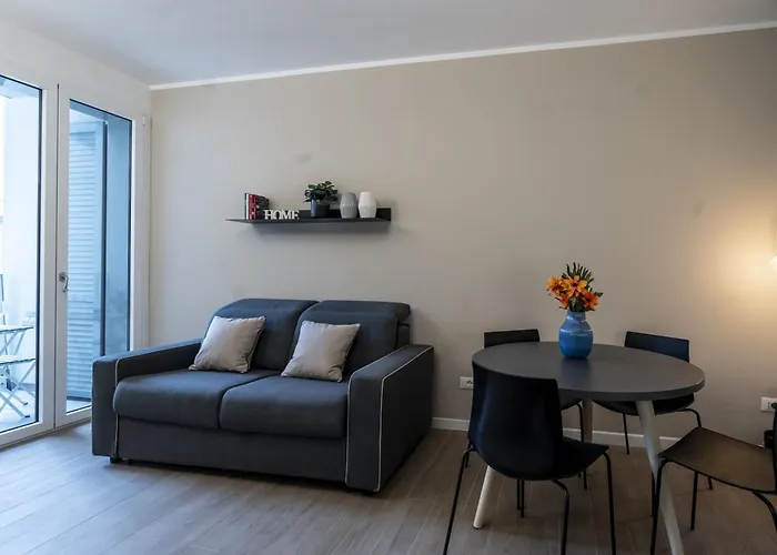 Free Parking - Duomo Centro Modern - Private Gym - Metro