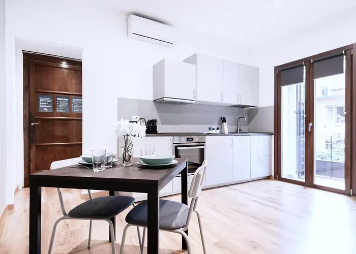 Lägenhet Easylife - Con Balcone In Risorgimento *