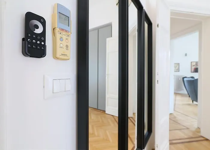 Contempora - Trilocale Podgora 10 Milano