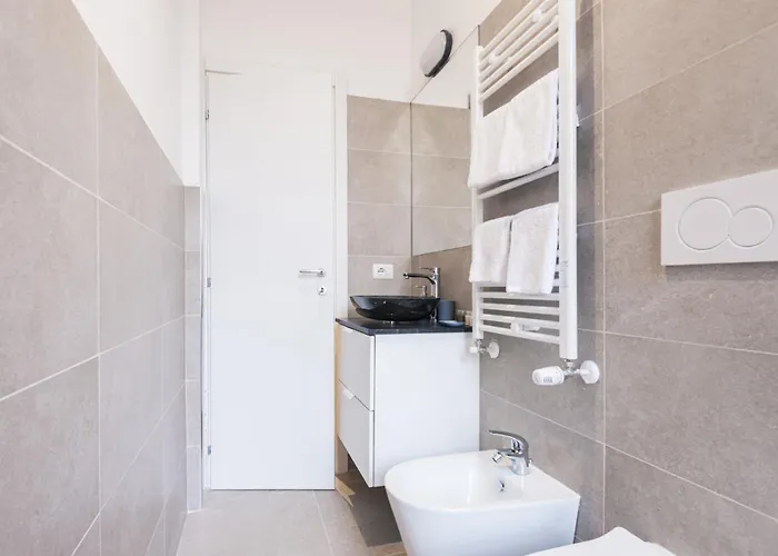 Easylife - Con Balcone In Risorgimento Lägenhet *