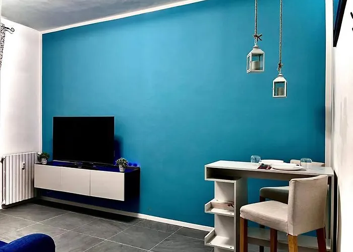 Tiffany's House * ميلان