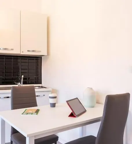 Vitruvio Flexyrent A.c. Milan